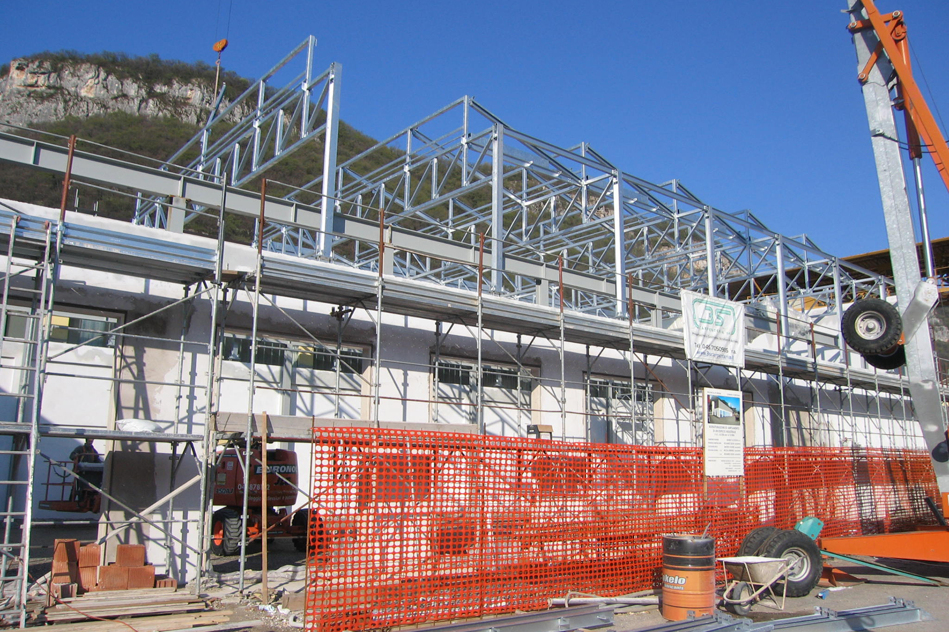CANTIERE A LUGO