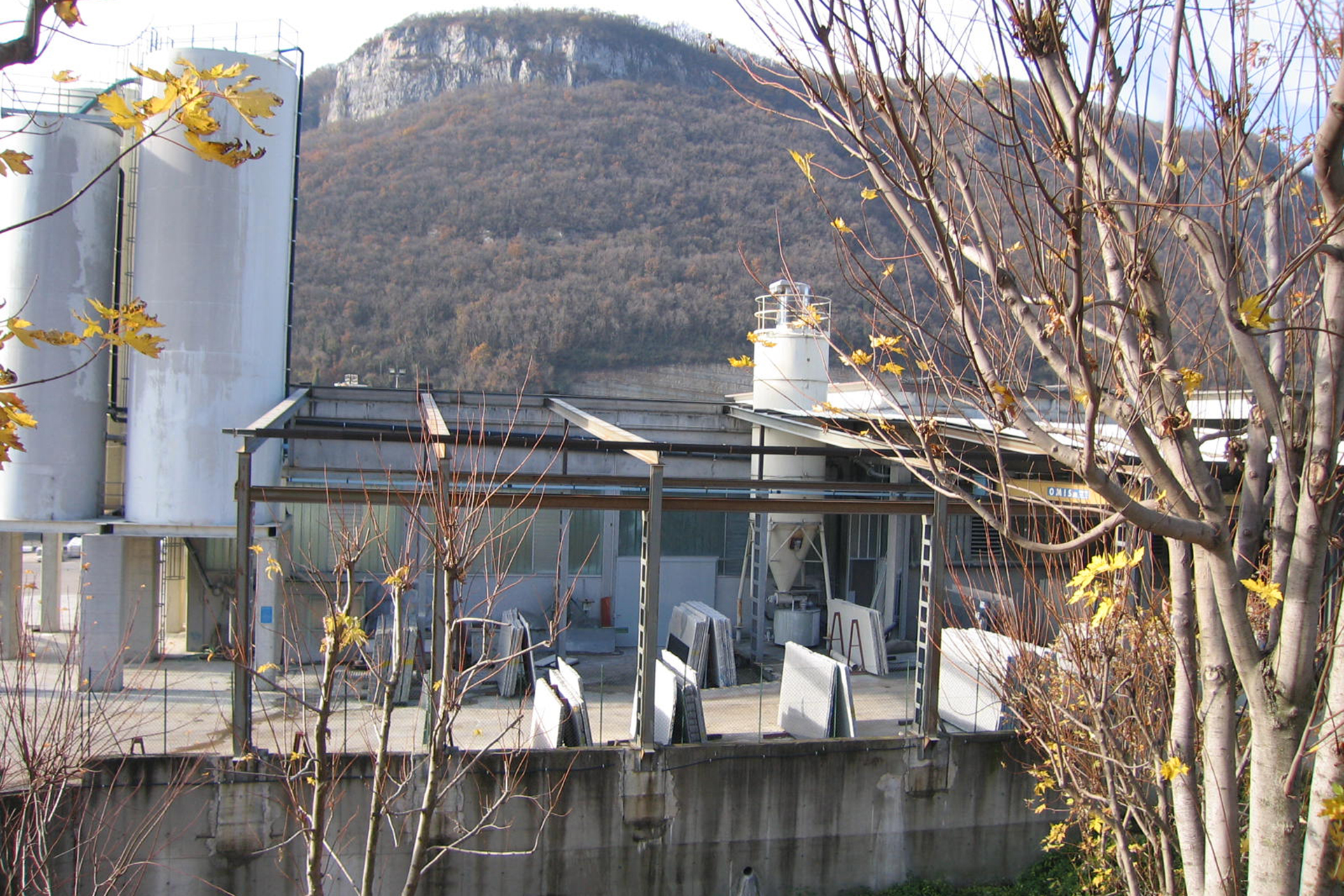 TETTOIA A LUGO